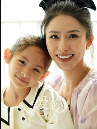 财阀大佬您的夫人A炸了